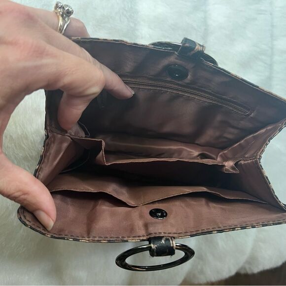 Pouchee thin wallet leopard print satin purse - Picture 5 of 15